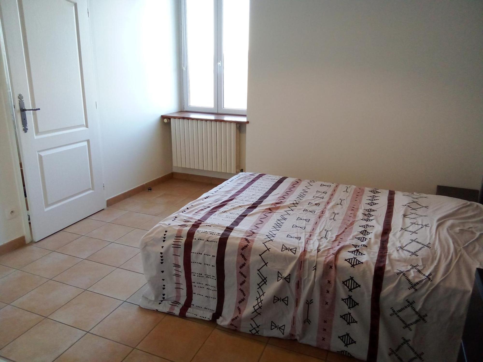 Appartement Chez Steph à Saint-Germain-Nuelles Extérieur photo